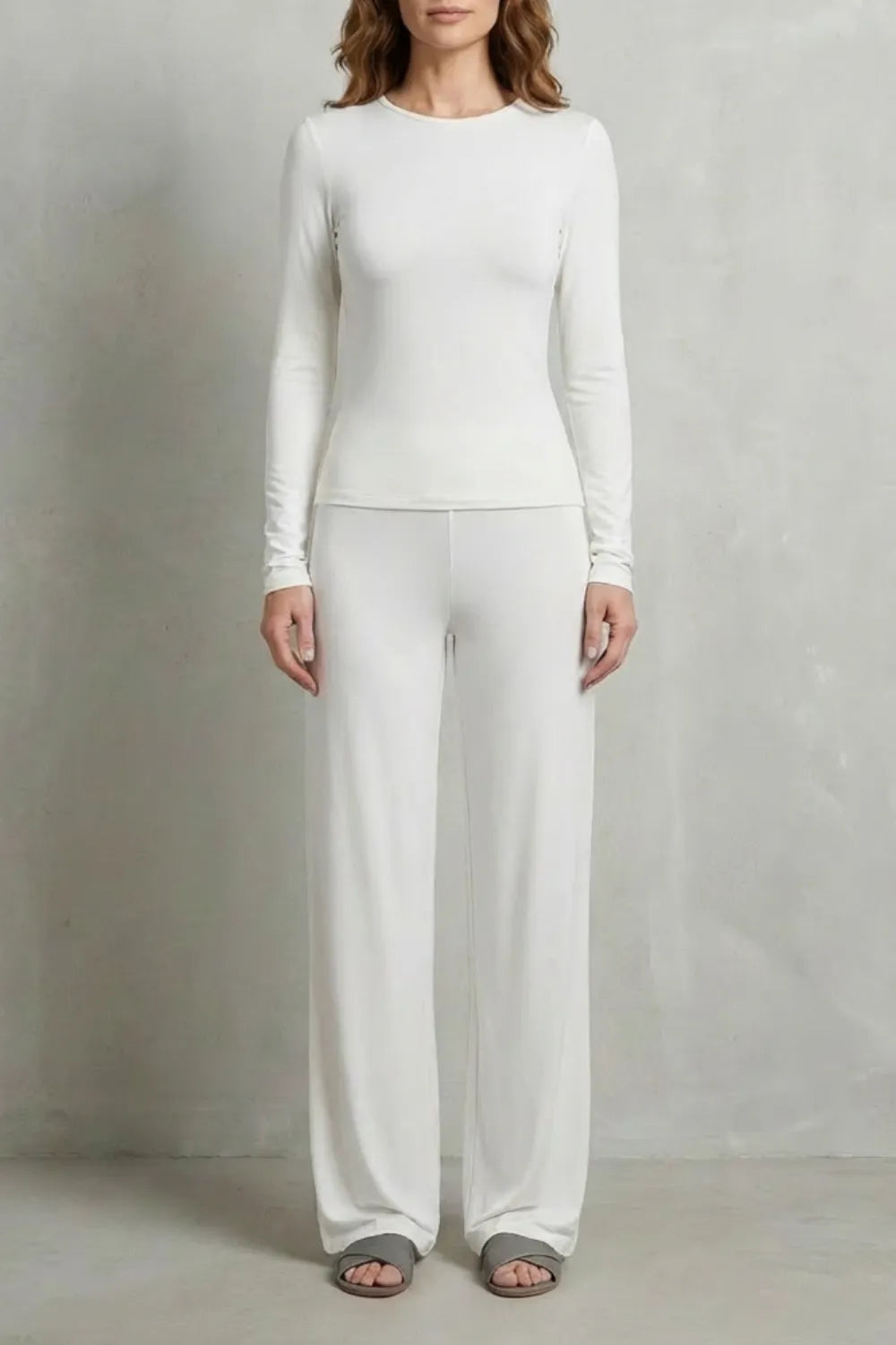 Sleek Simplicity – Pure Color Wide-Leg Pants Suit