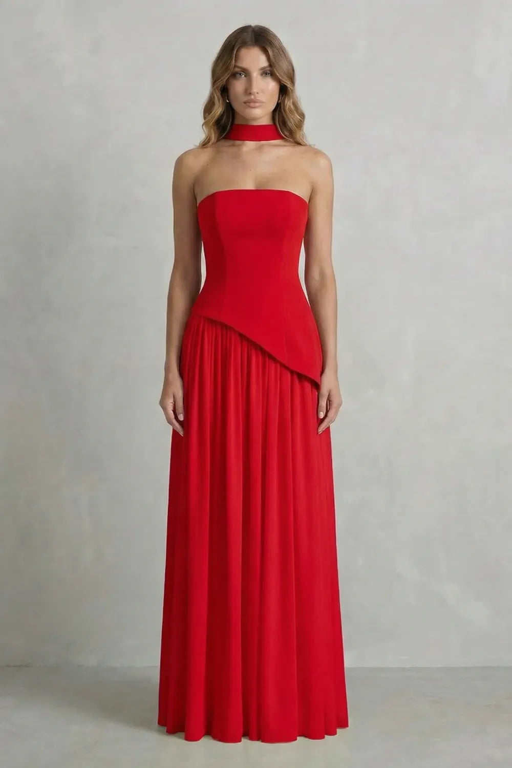 Sculpted draped slit – Strapless maxi dress
