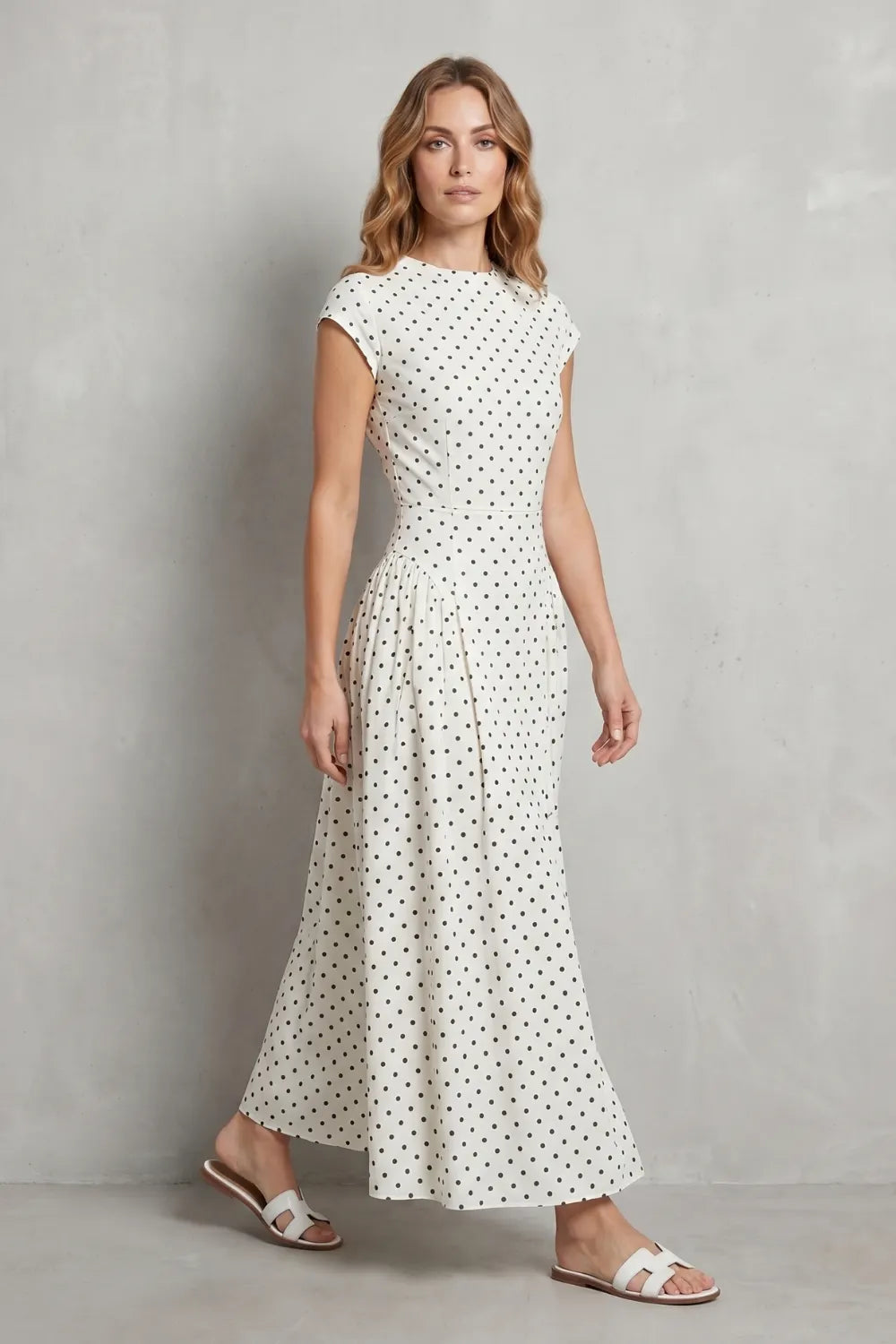 Vintage polka dot elegance – Maxi dress