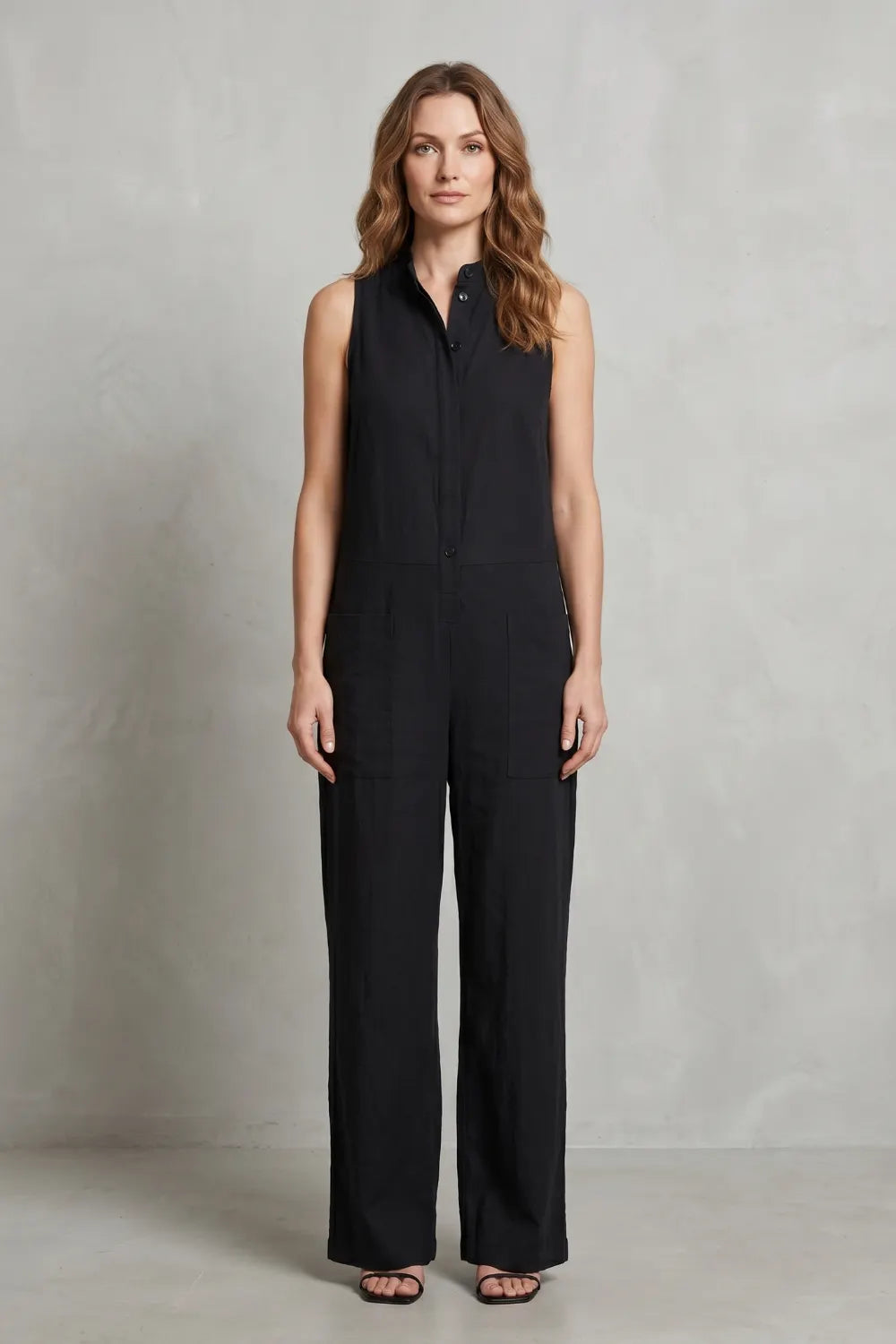Relaxed minimalist silhouette – Jumpsuit
