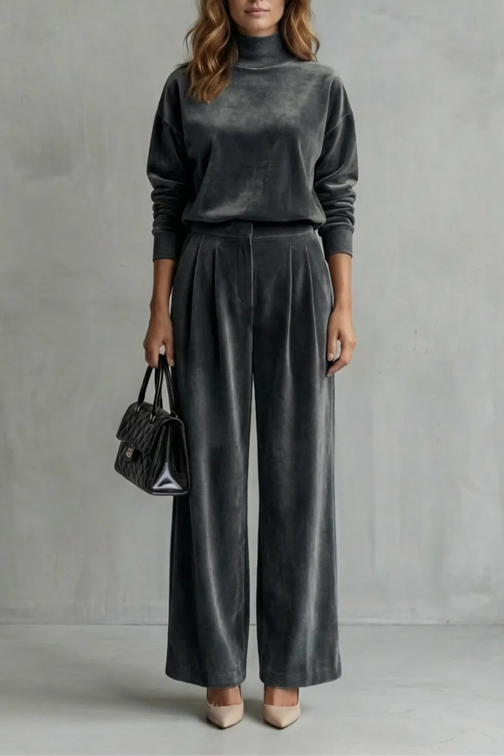 Luxe Velour Elegance – Two-Piece Lounge Set