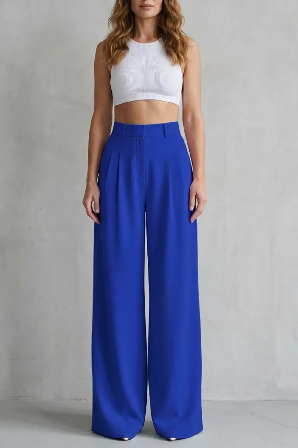 Flowing drape – Wide-leg tailored trousers