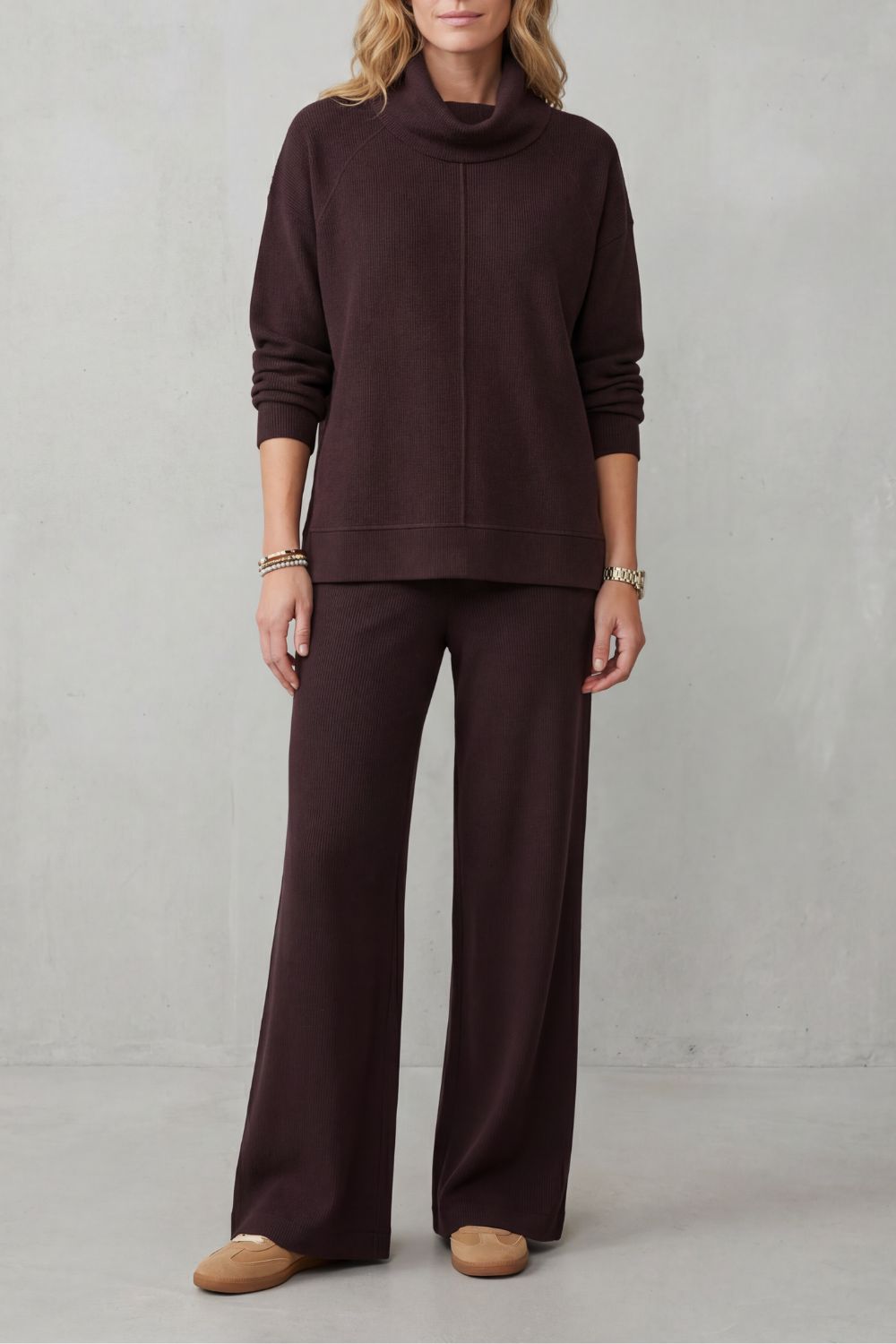 Relaxed elegance – Two-piece lounge set