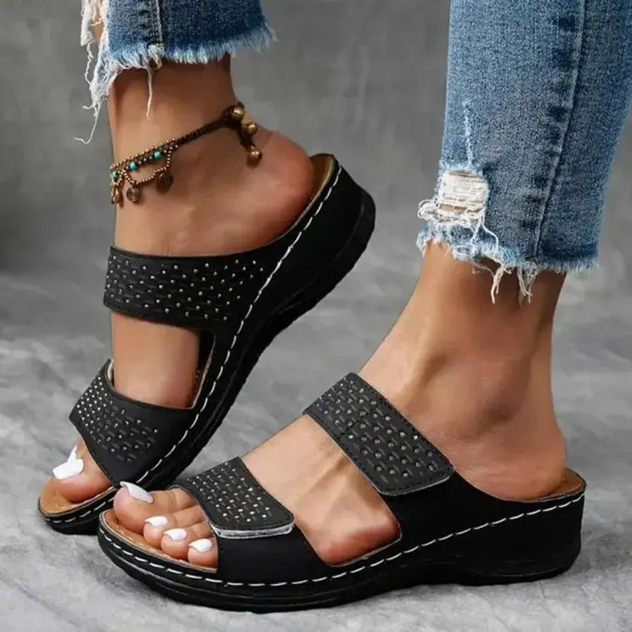 Lightweight wedge sandals with soft cushioning and arch support for women!