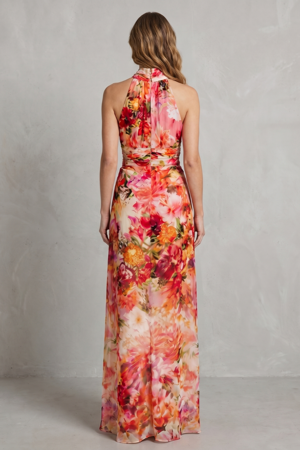 Romantic floral allure – Maxi dress