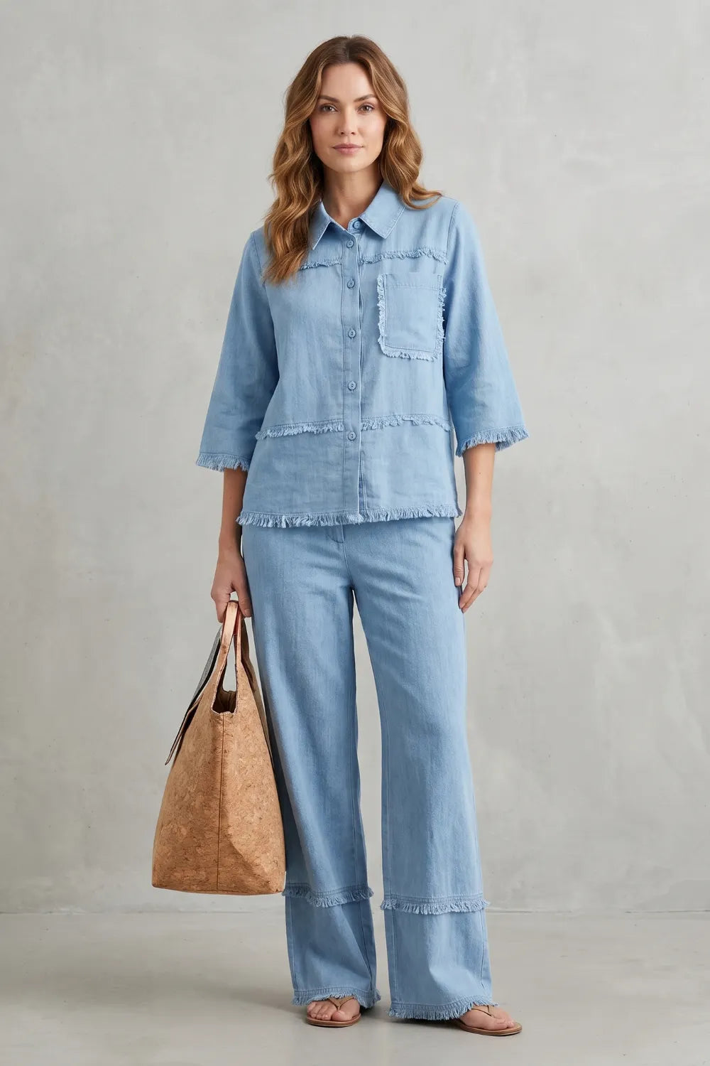 Relaxed linen-inspired style – Trouser set