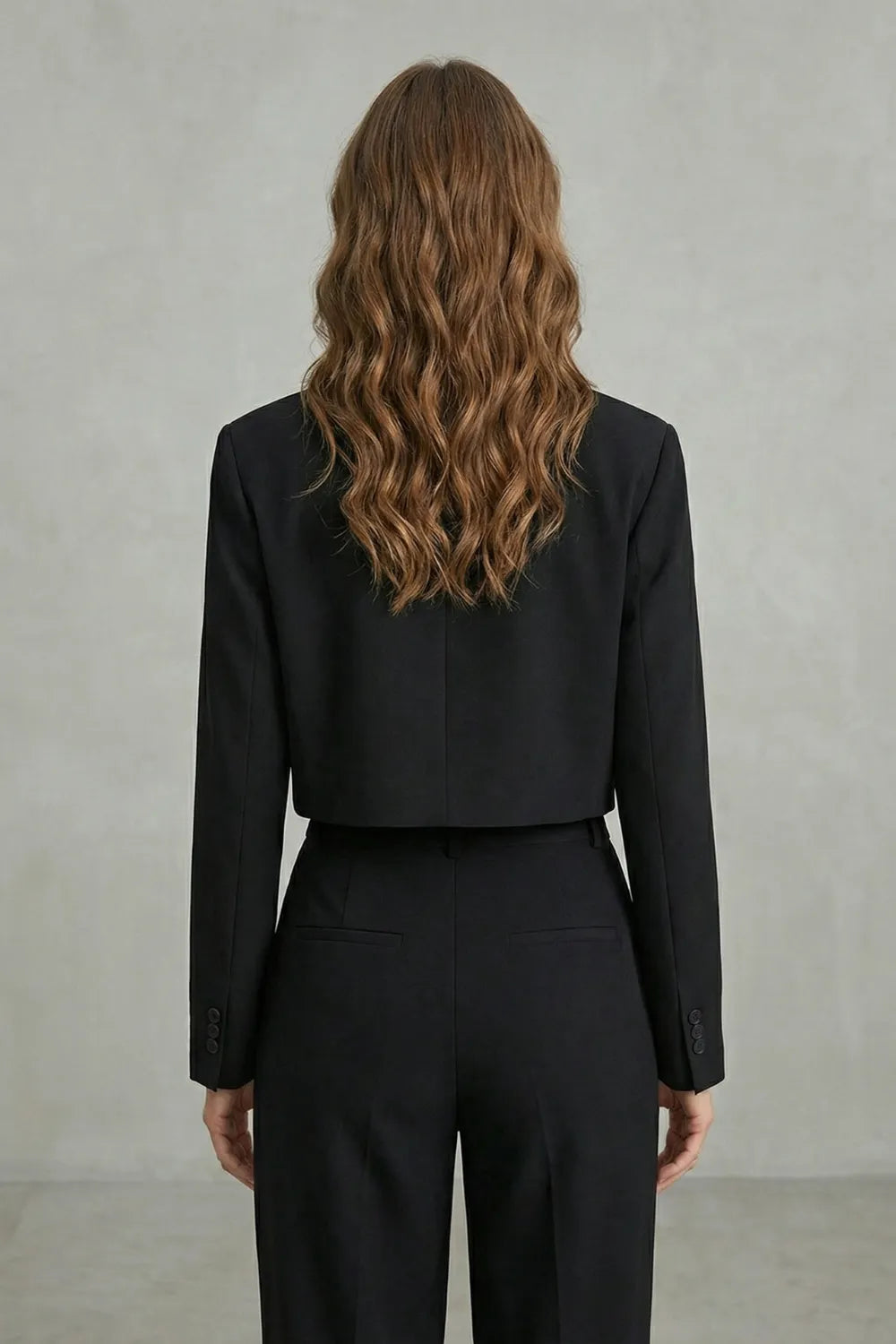 Chic cropped silhouette – Blazer