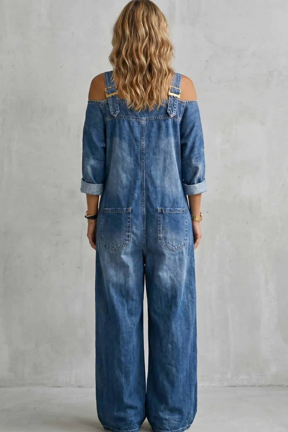 Off-shoulder utility charm – Wide-leg overalls