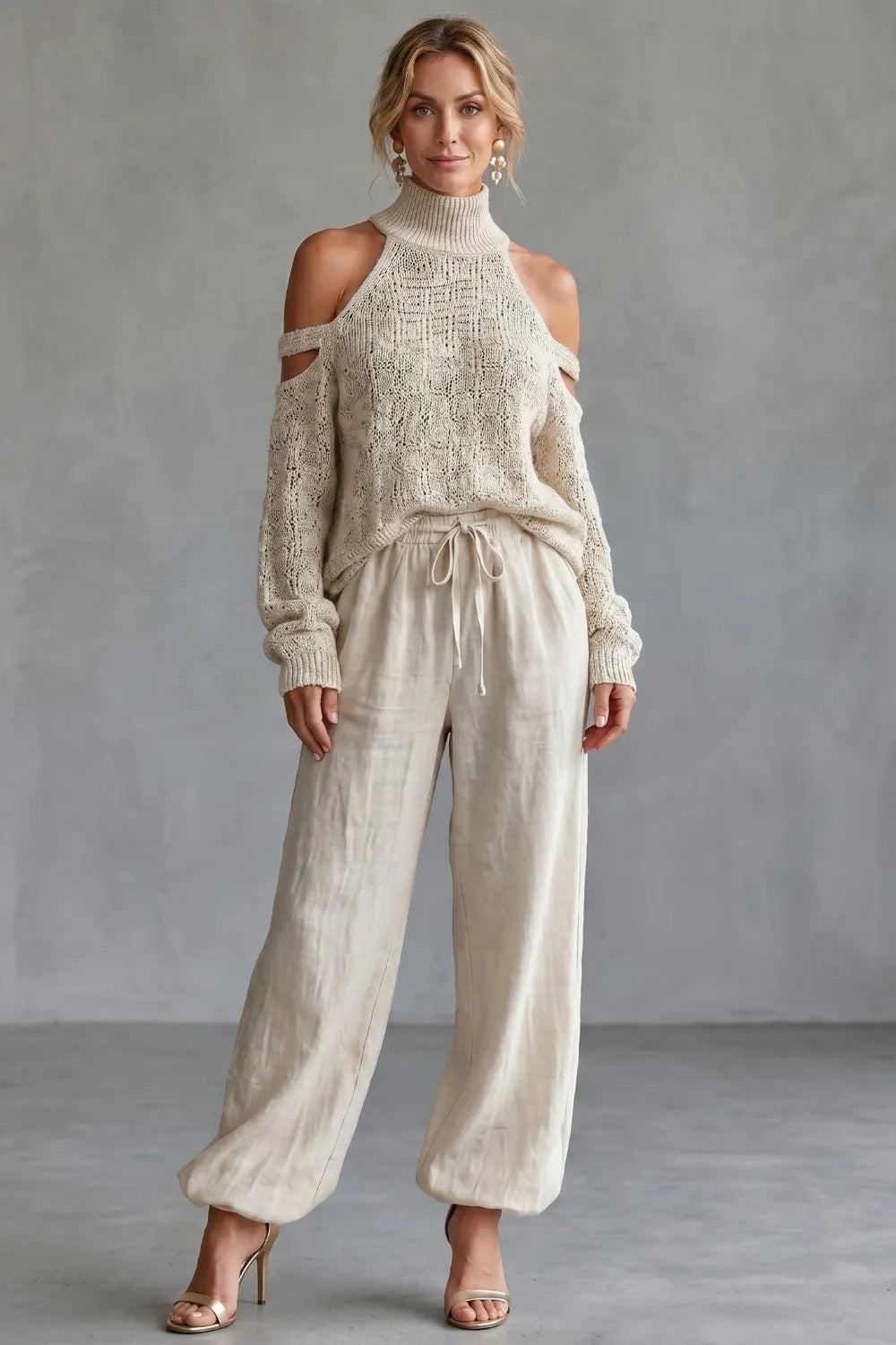 Cozy open-shoulder design – Knit trouser set