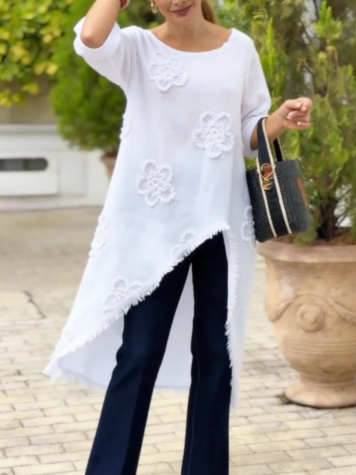 Floral Embroidered Loose-fitting Cotton Shirt Blouse