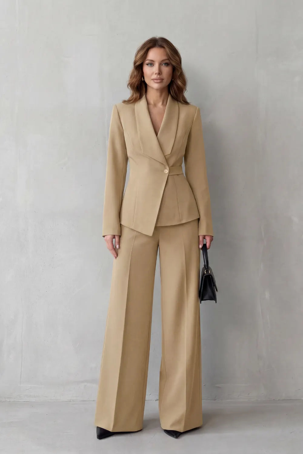Sculpted waist – Tailored suit set