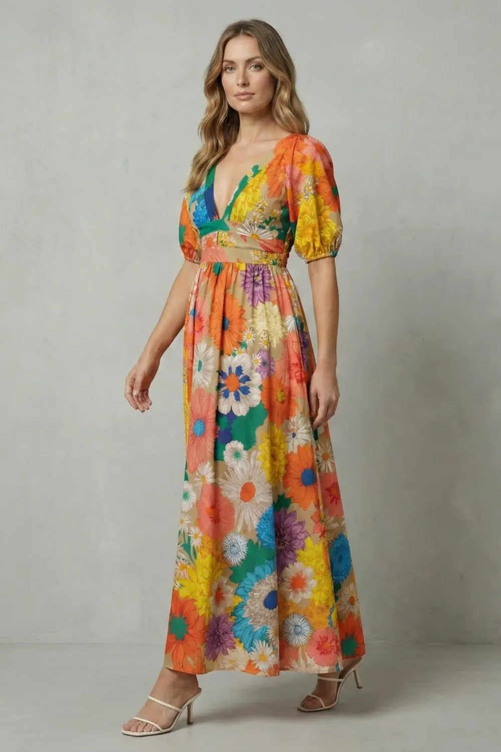 Vibrant floral charm – Maxi dress