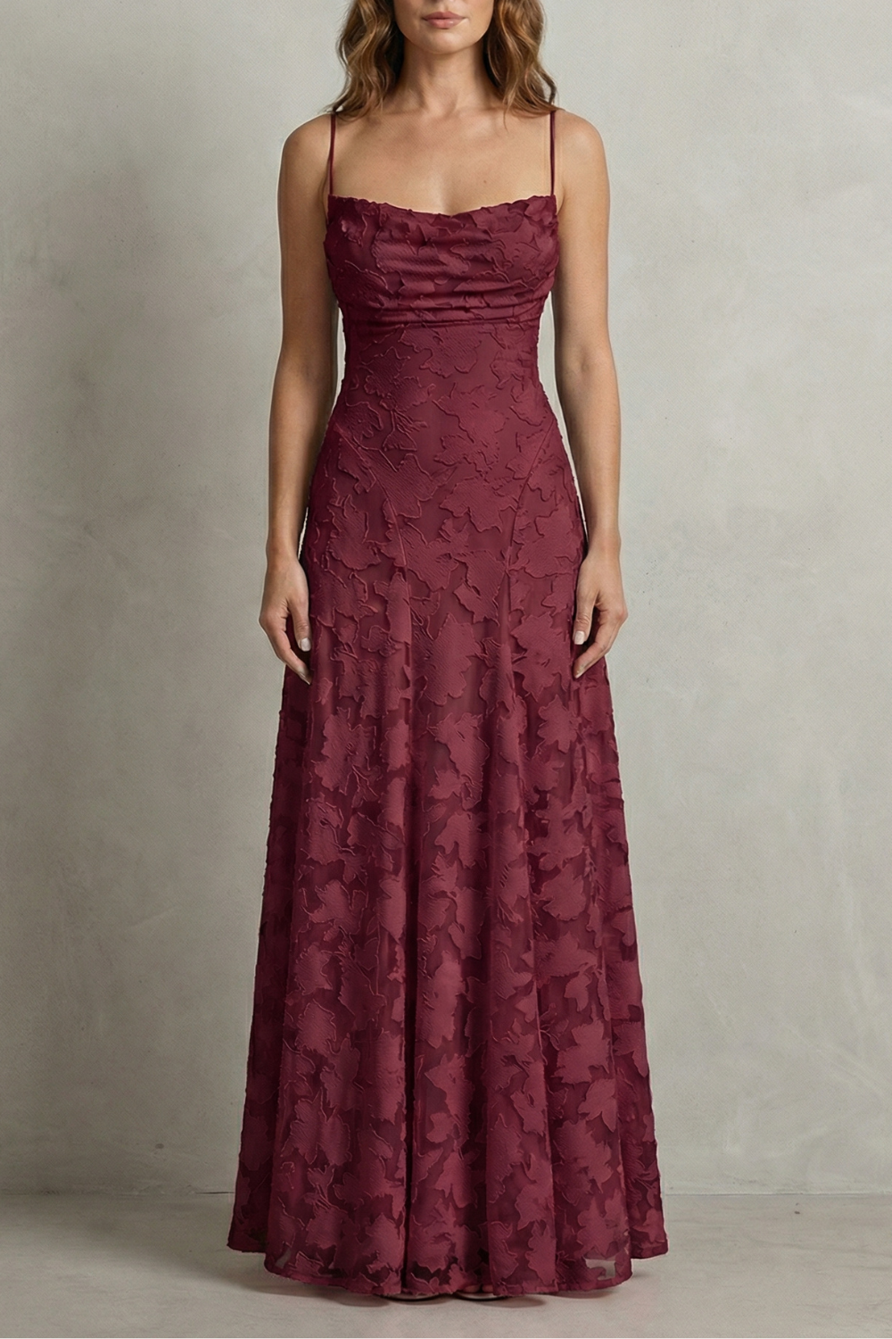 Romantic floral silhouette – Sleeveless maxi dress