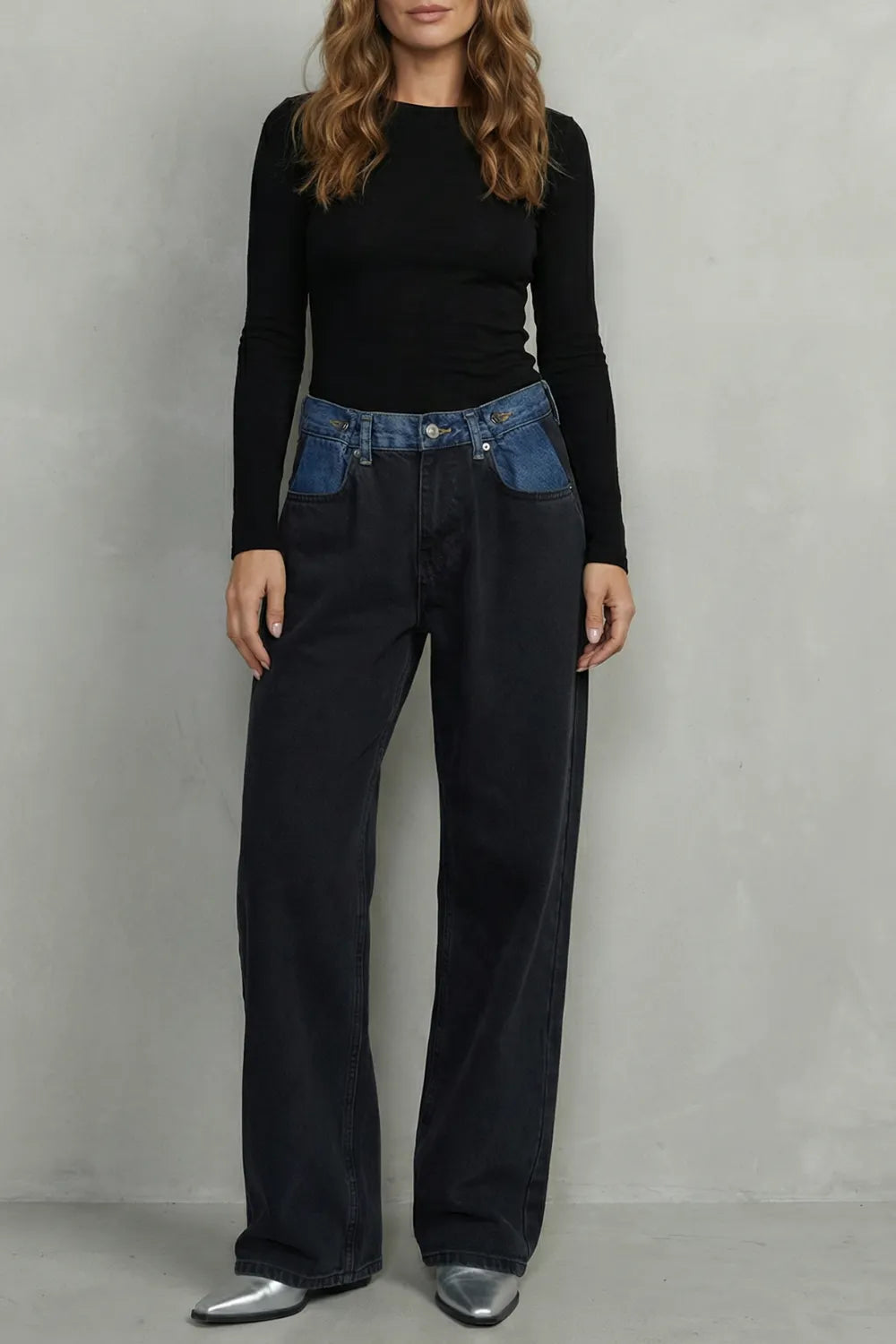 Tri-fold waistband detail – Straight leg jeans