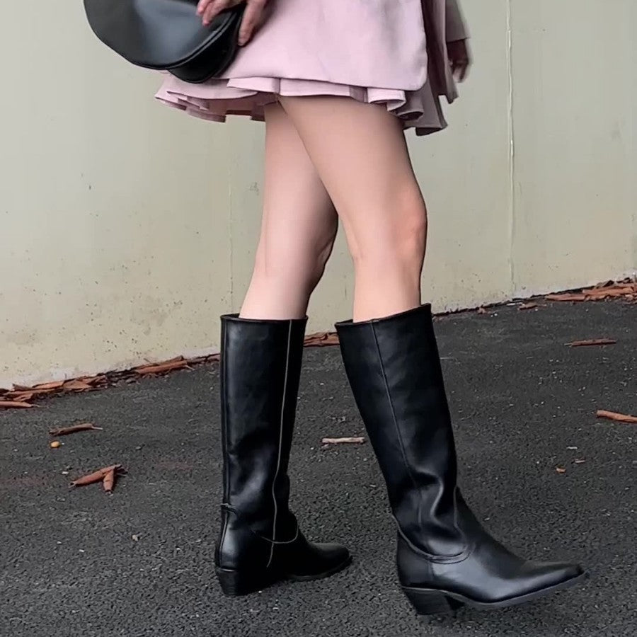 AURA? - Sleek High-Rise Boots
