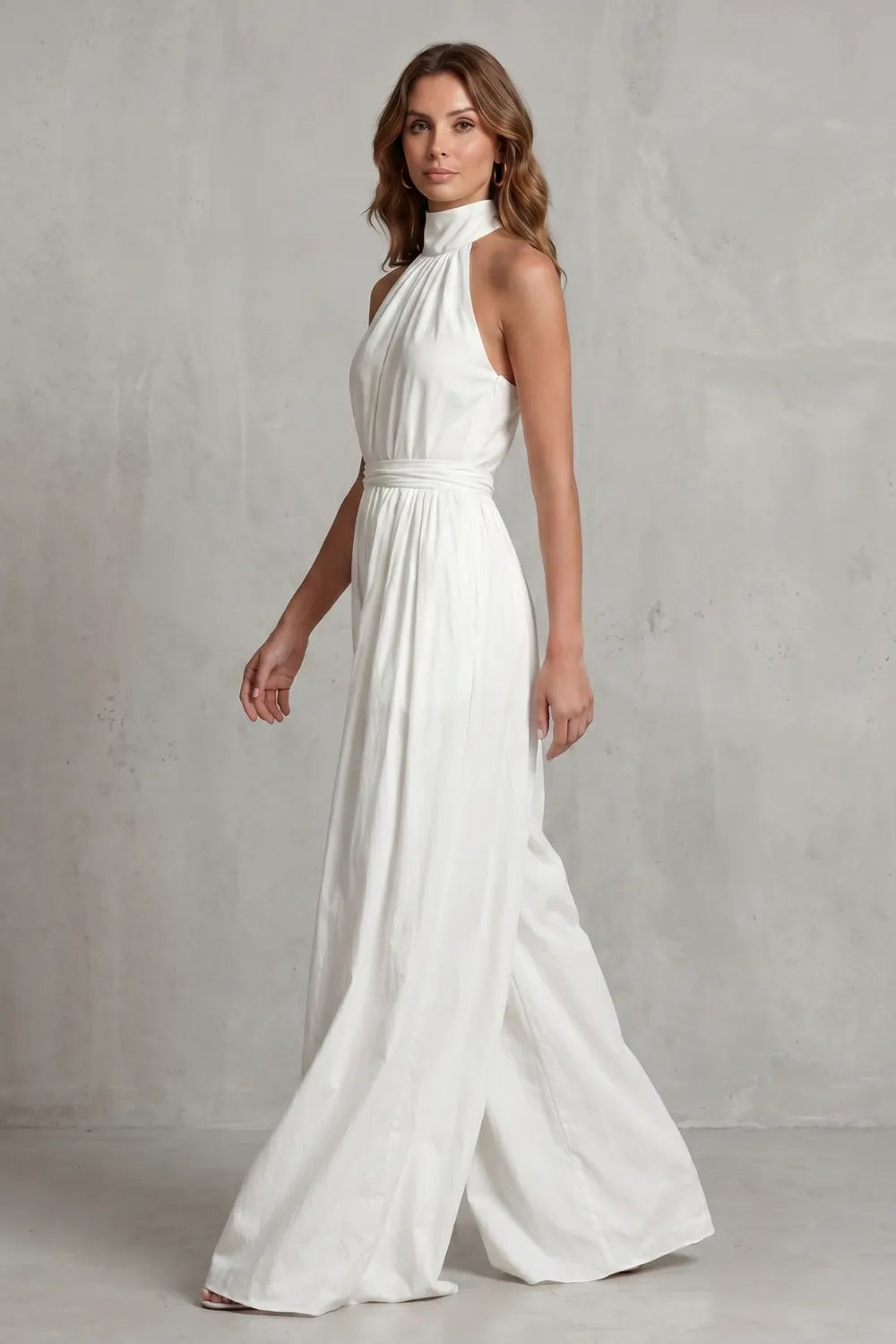 Elegant draped silhouette – Halter-neck jumpsuit
