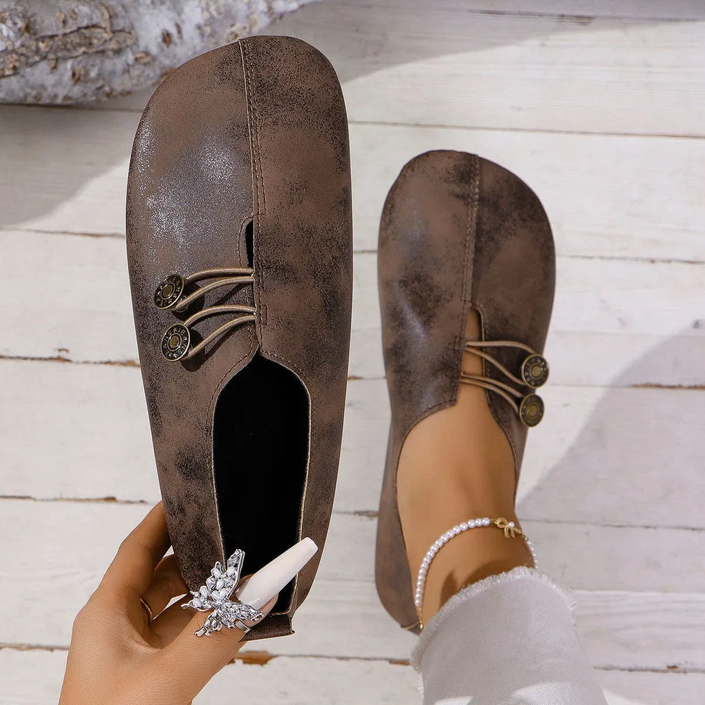 Women's Elegant soft sole round toe buckle decoration Flat Shoes