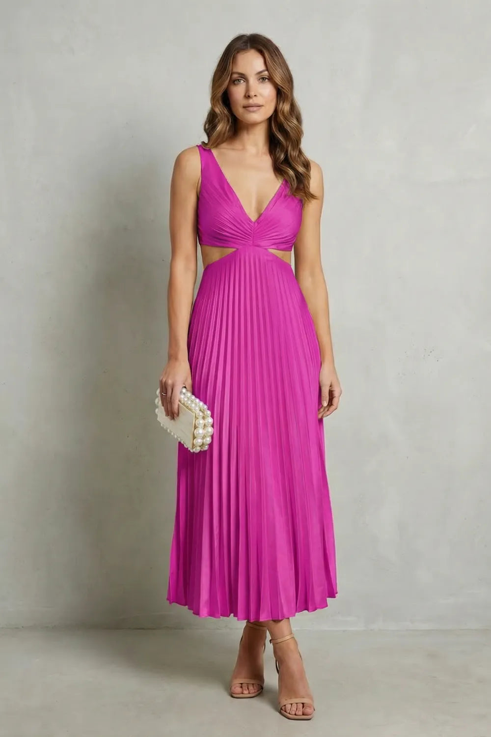 Pleated waist elegance – Maxi dress