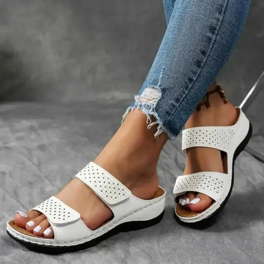 Lightweight wedge sandals with soft cushioning and arch support for women!