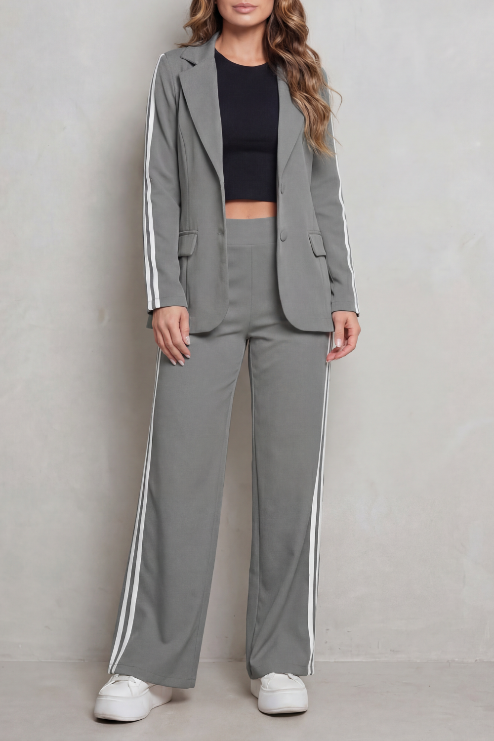 Stripe detail – Sporty elegance set