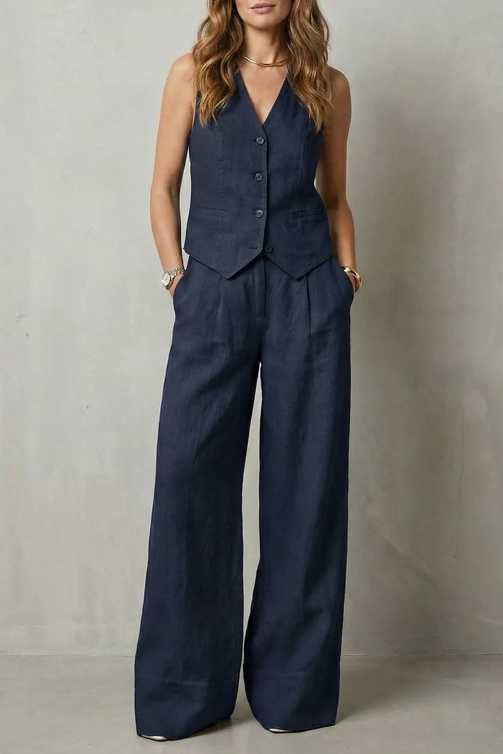 Relaxed tailored elegance – Vest and pants set
