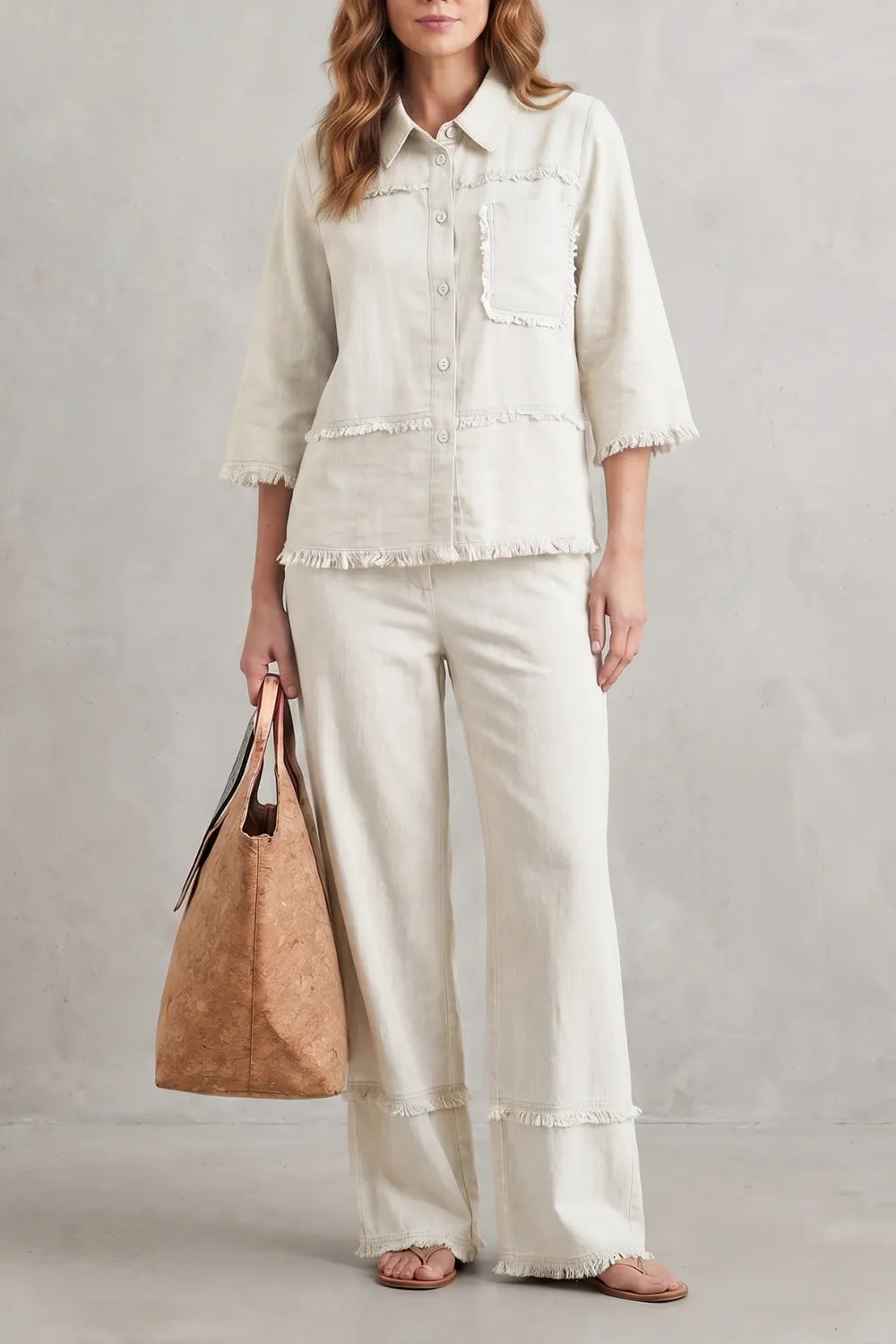 Relaxed linen-inspired style – Trouser set