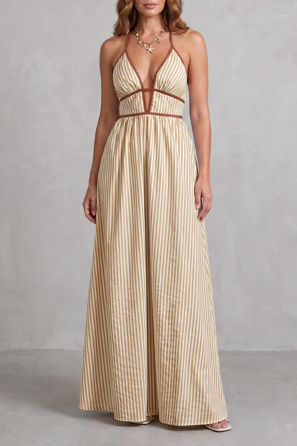Striped backless silhouette – Maxi dress