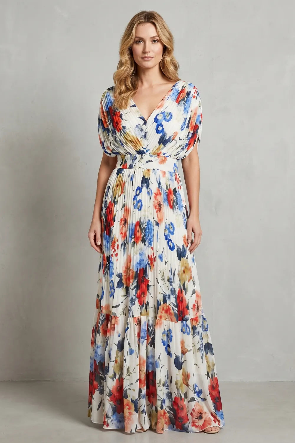 Pleated floral elegance – Maxi dress