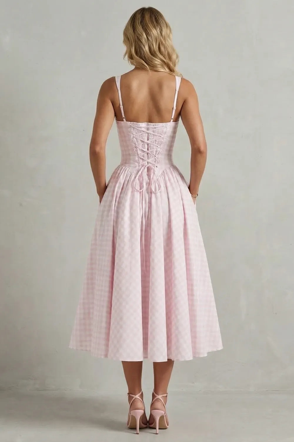Gingham summer charm – Midi dress