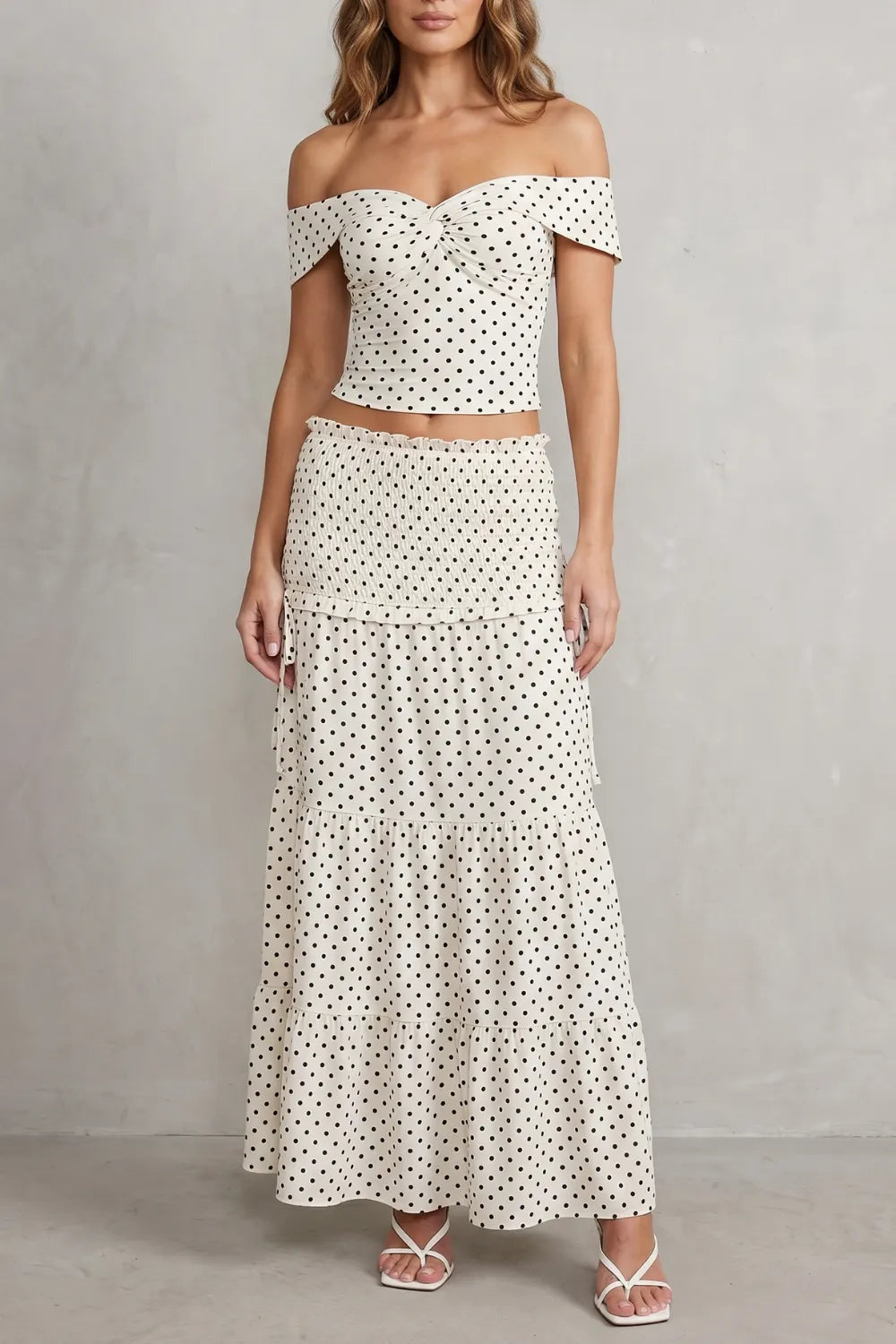 Polka dot romance – Skirt set