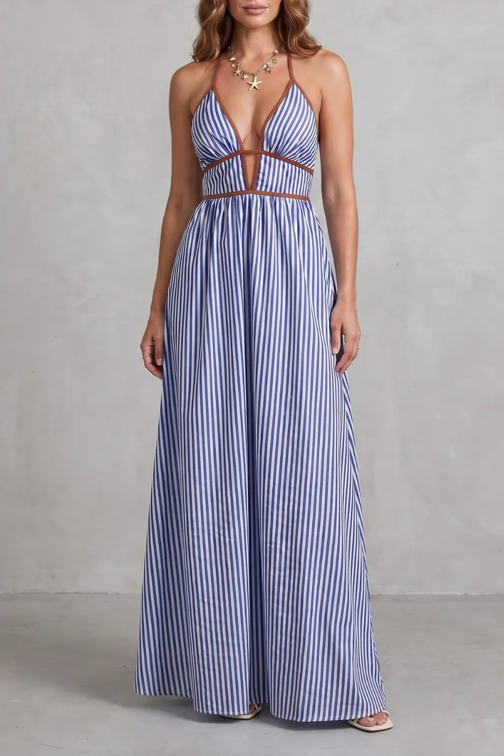 Striped backless silhouette – Maxi dress