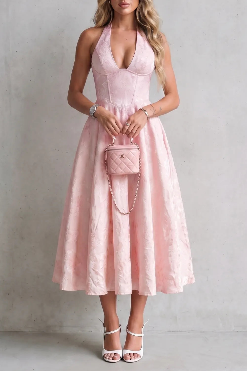 Halter floral elegance – Midi dress
