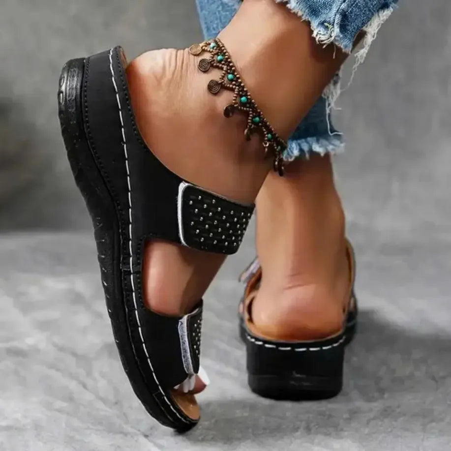 Lightweight wedge sandals with soft cushioning and arch support for women!