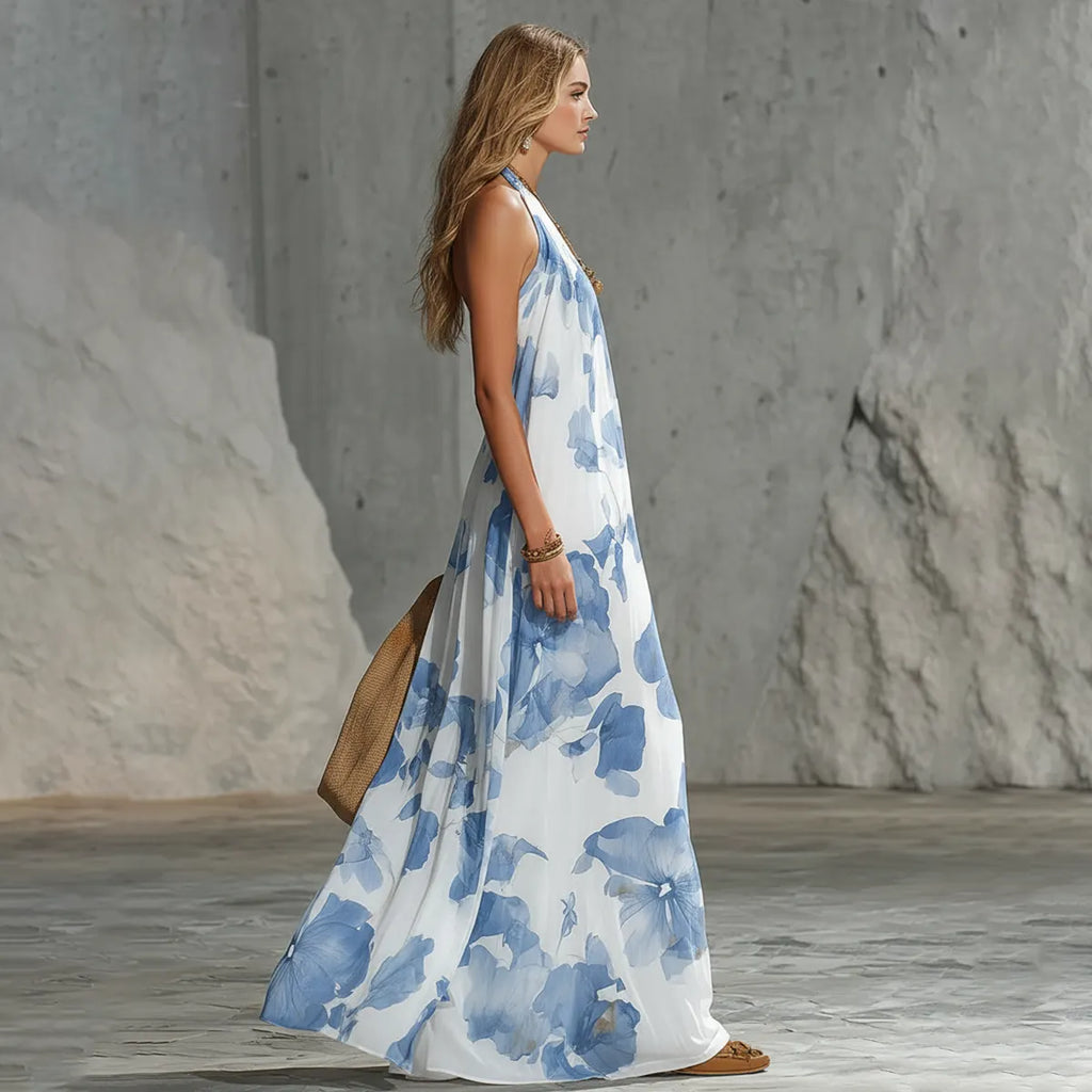 Elegant, Vintage-inspired Holiday-style Maxi Dress In Chiffon With An Oversized Print