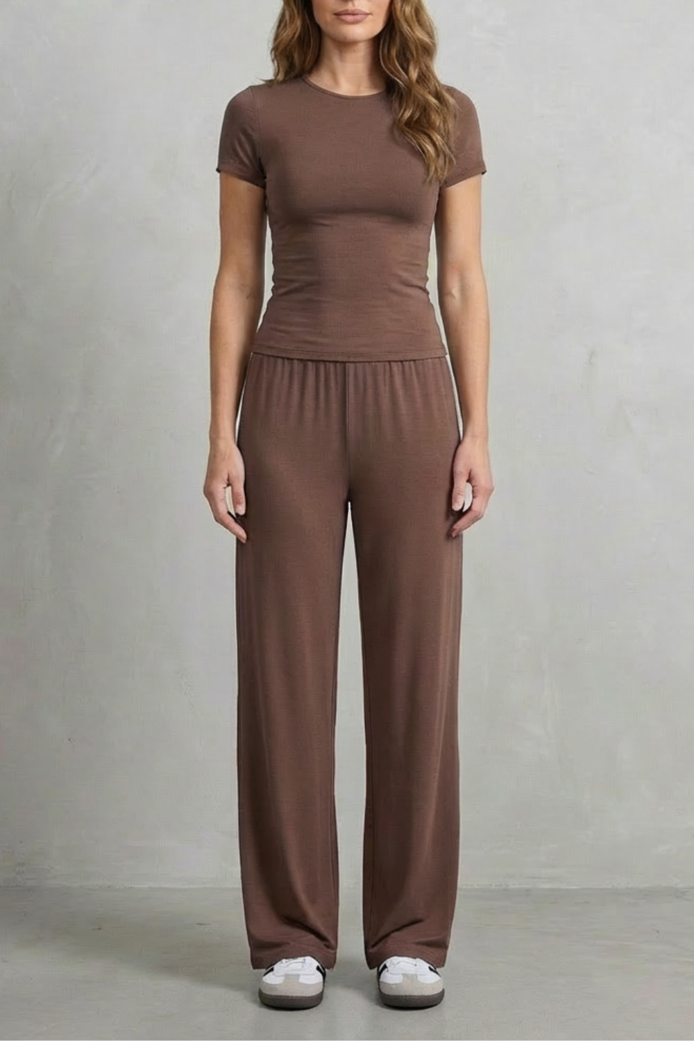 Sleek Simplicity – Pure Color Wide-Leg Pants Suit