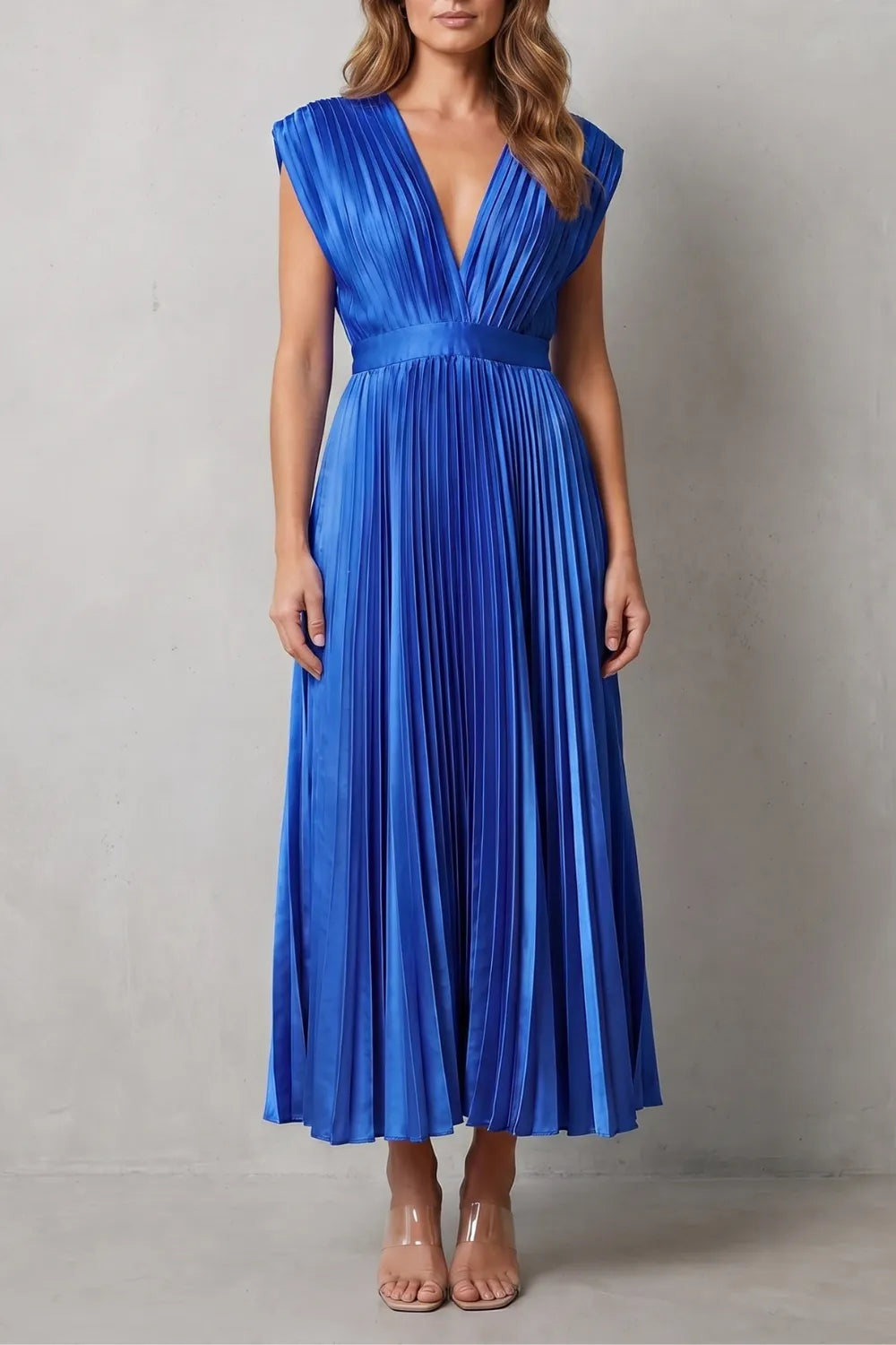 Flowing pleated elegance – Midi dress