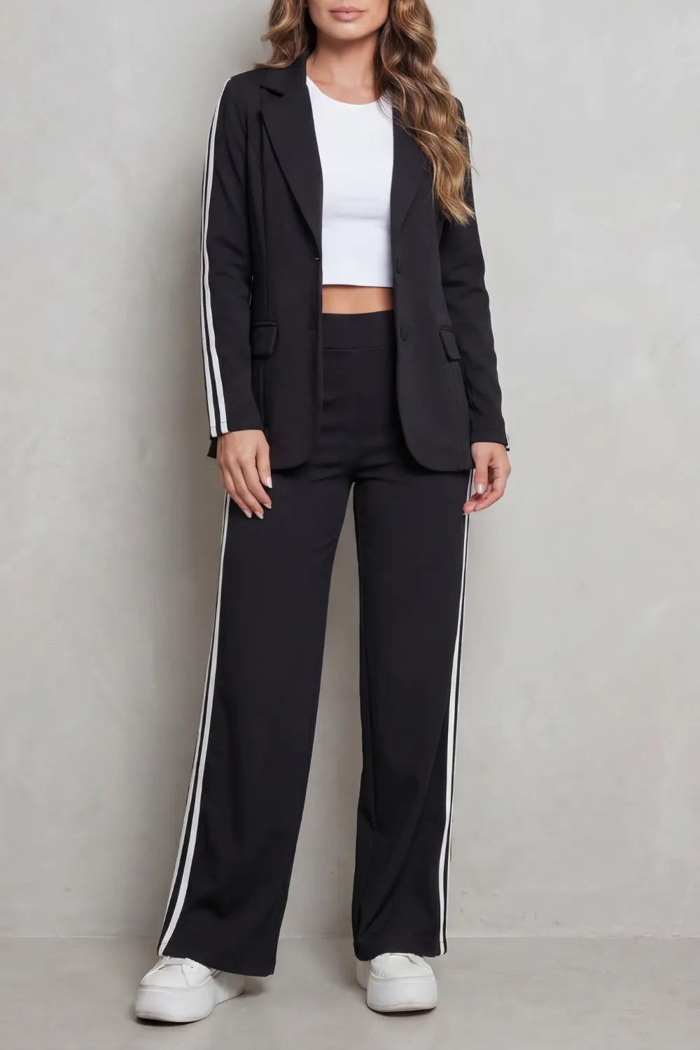 Stripe detail – Sporty elegance set