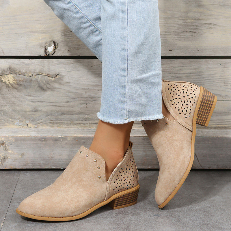 LOW CUT PERFORATED ANKLE BOOT