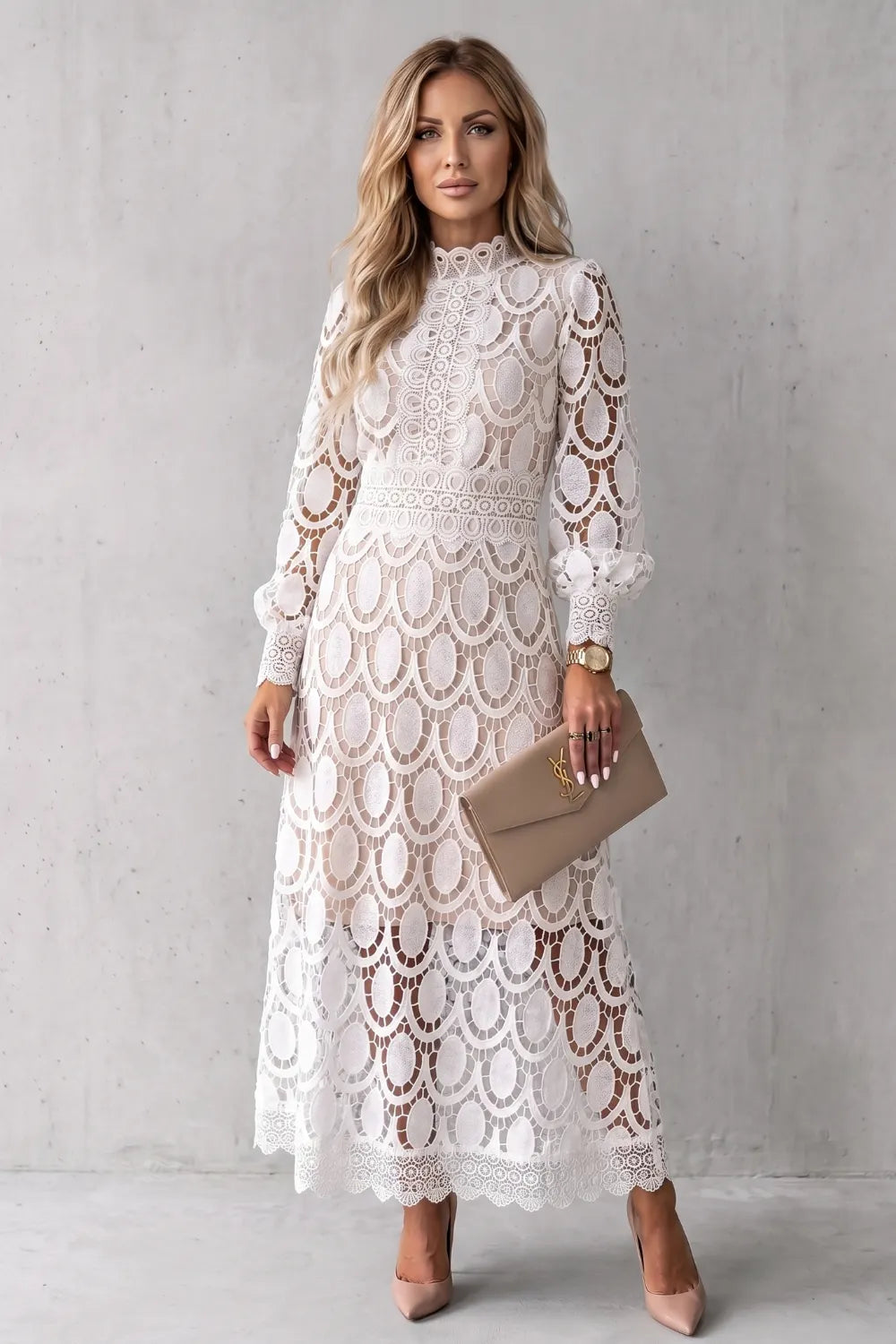 Intricate lace elegance – Midi dress