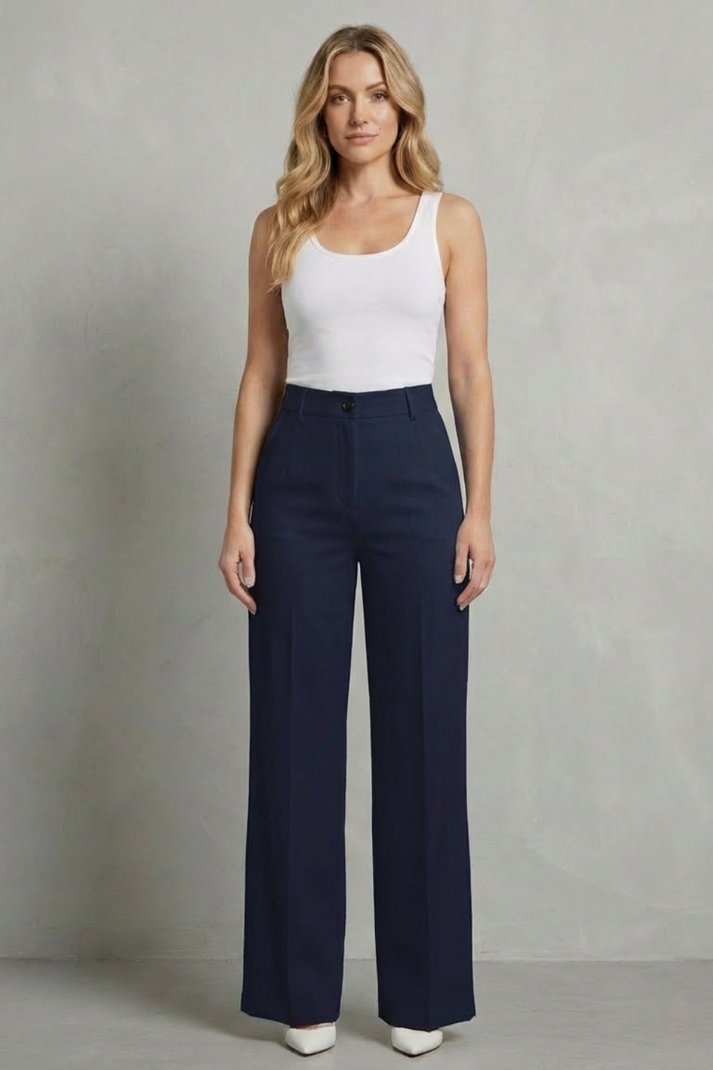 Sleek tailoring – High-waist straight-leg trousers
