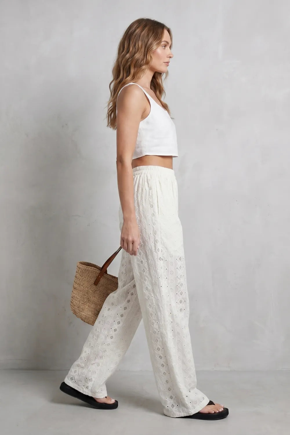 Broderie anglaise grace – Wide-leg trousers