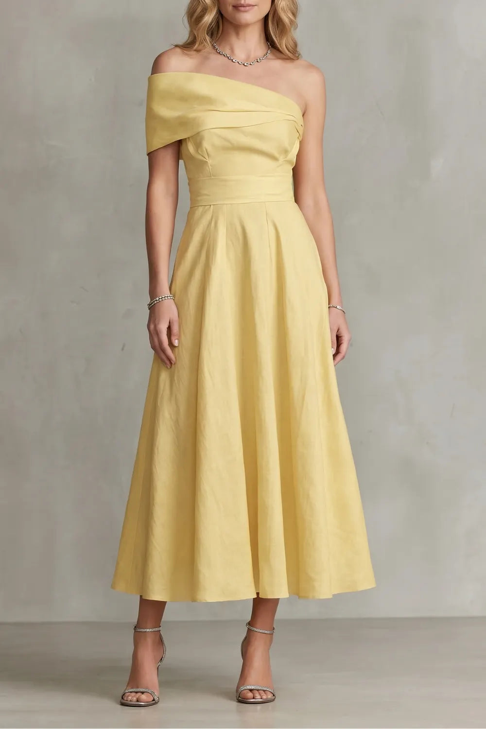 One-shoulder linen elegance – Maxi dress