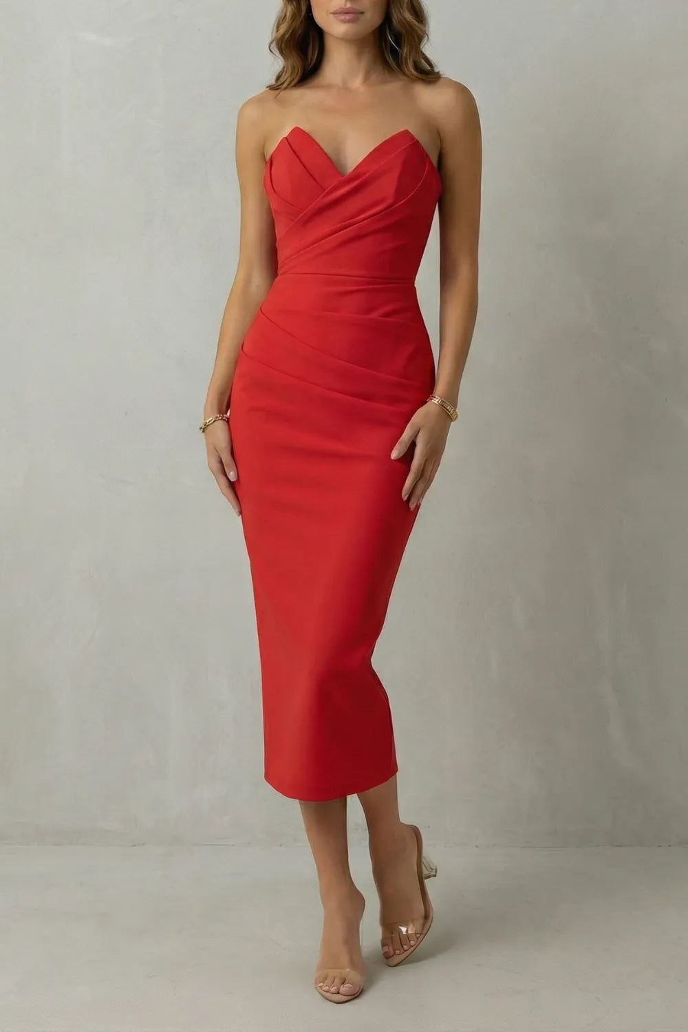 Timeless sculpted elegance – Draped sleeveless midi dress