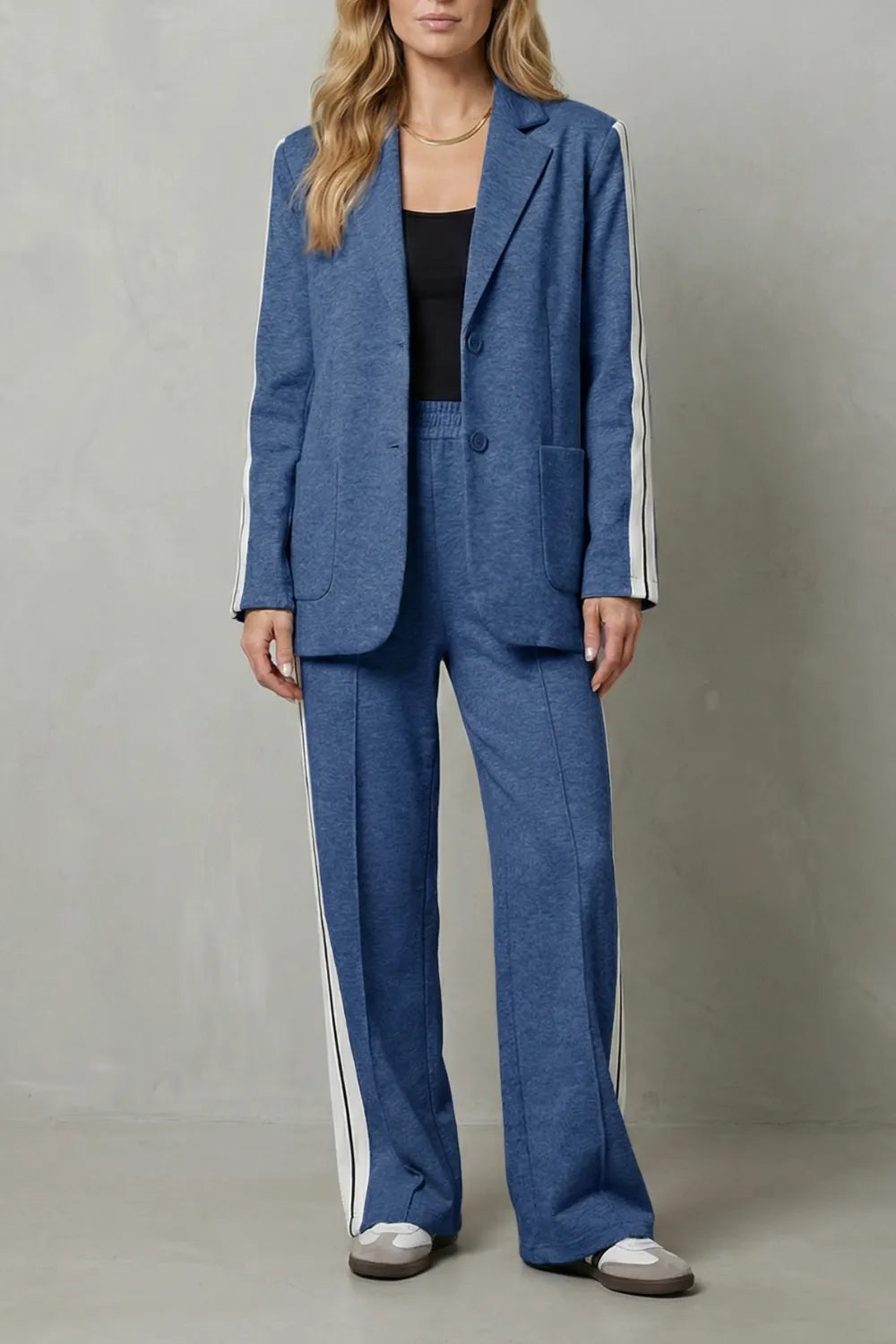 Sporty tailored contrast – Two piece set
