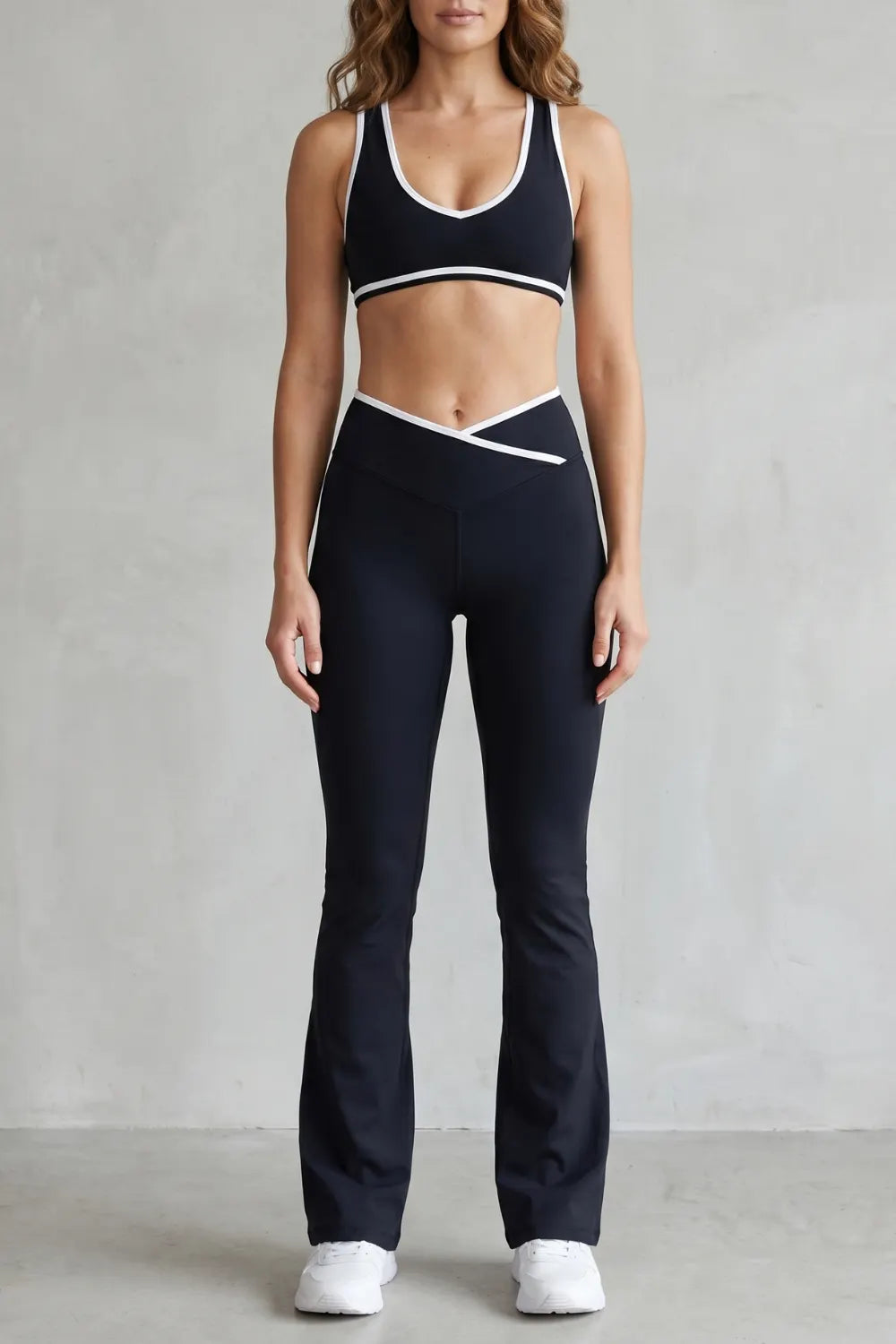 Sculpting contrast trim – Activewear set