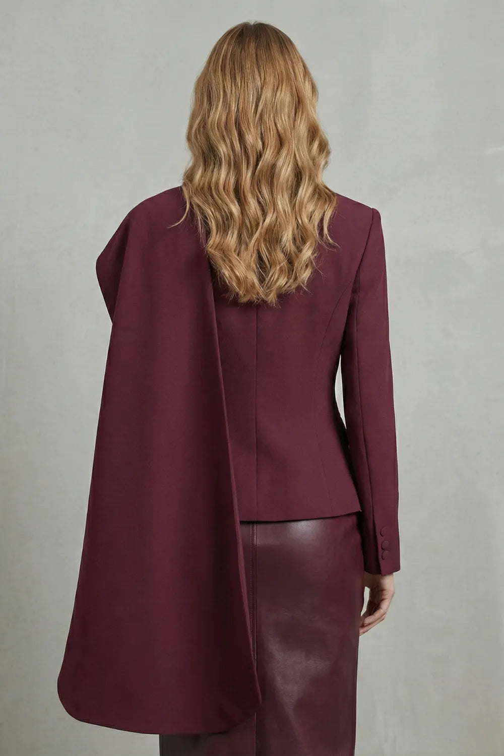 Draped scarf-lapel – Asymmetrical blazer