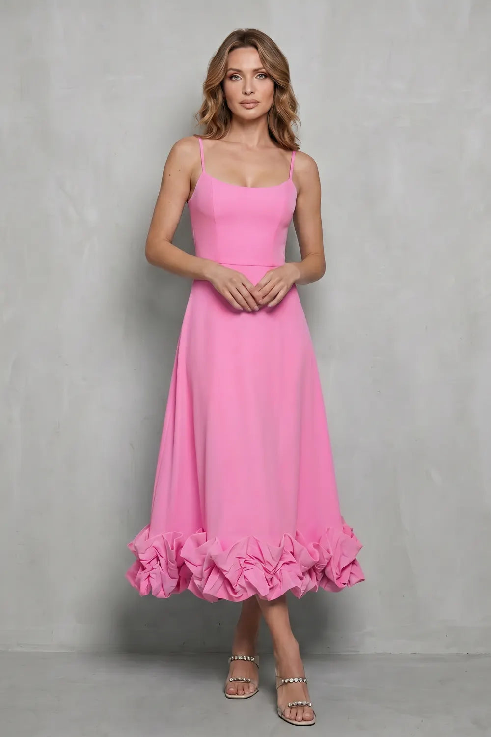 Romantic ruffle hem – Sleeveless midi dress
