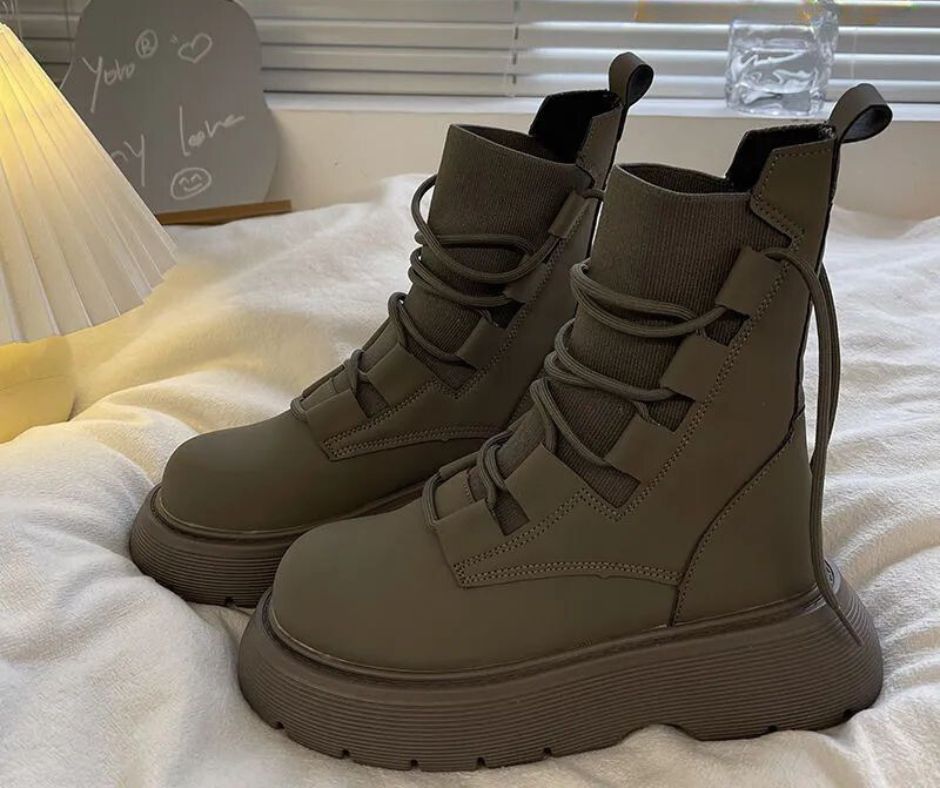 CASSIDY? -  Chic Cold-Weather Boots