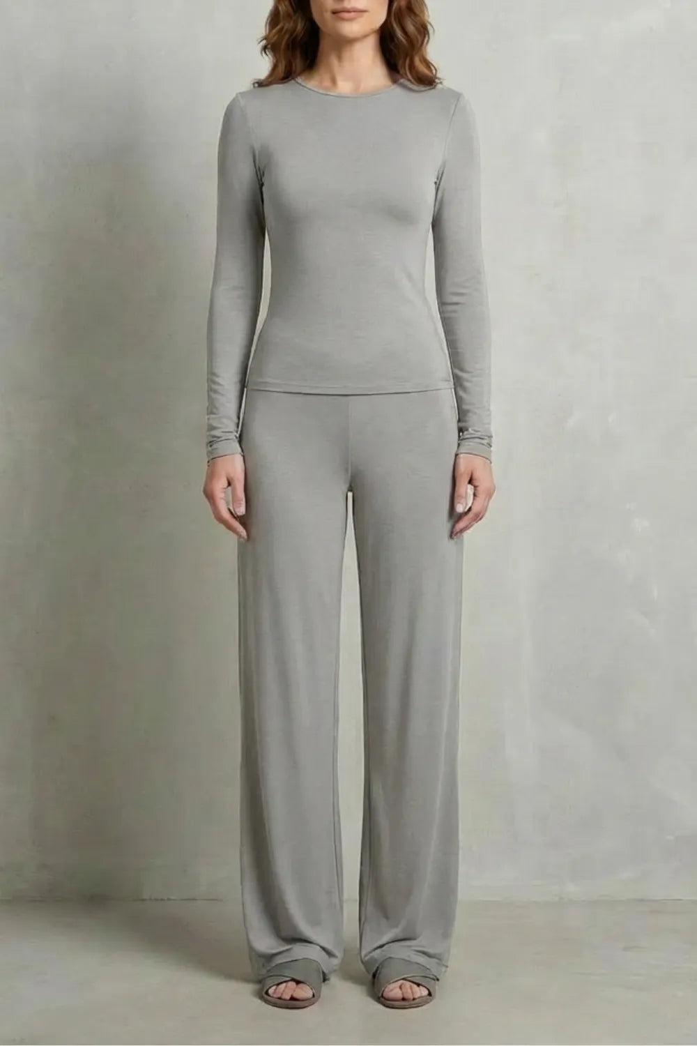 Sleek Simplicity – Pure Color Wide-Leg Pants Suit