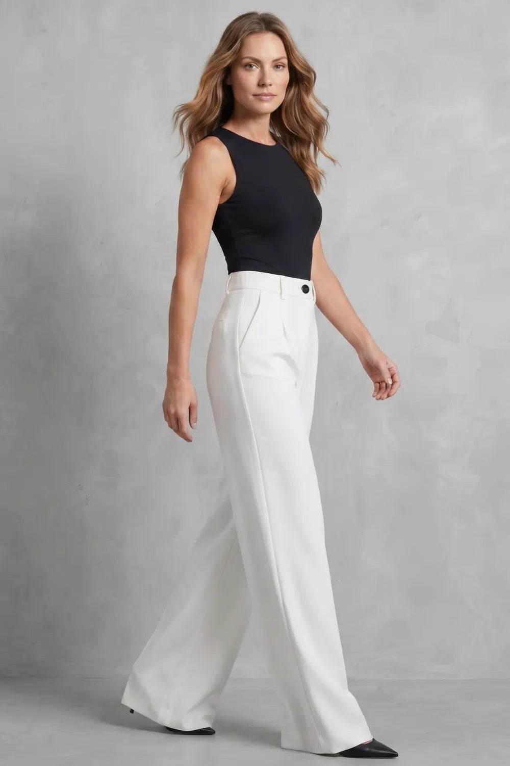 Tailored pleats – High-waist wide-leg trousers